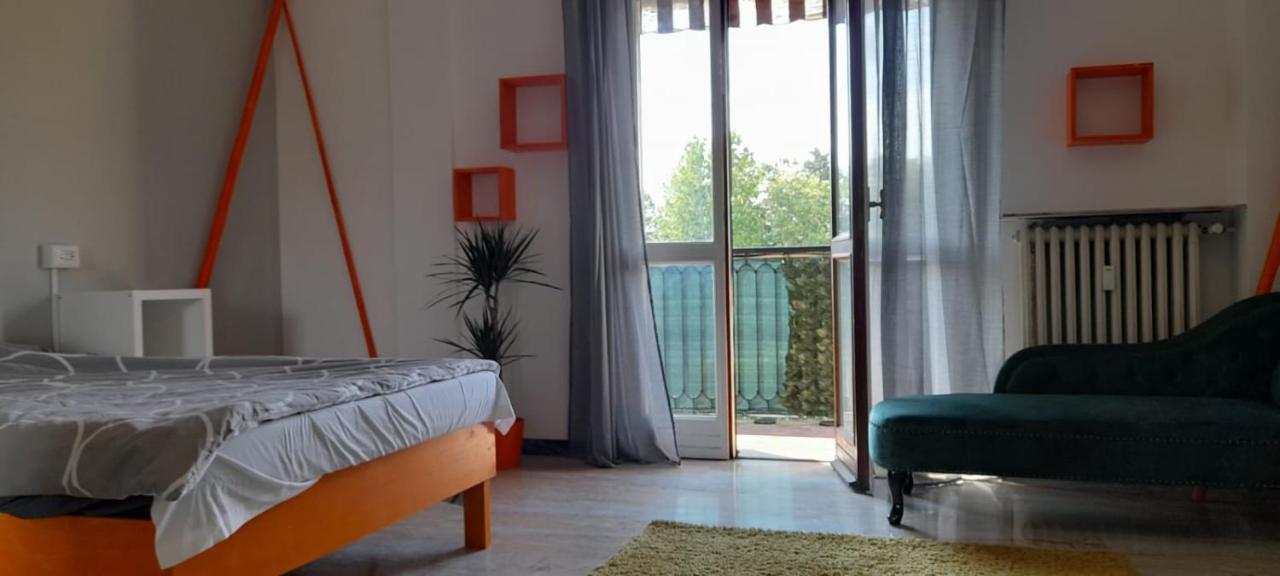 I Feel Orange Otel Legnano Dış mekan fotoğraf